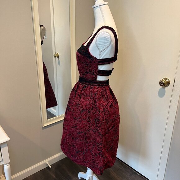 Few Moda New York Red embroidered Open Back Cocktail Dress, Size Small - Picture 7 of 16